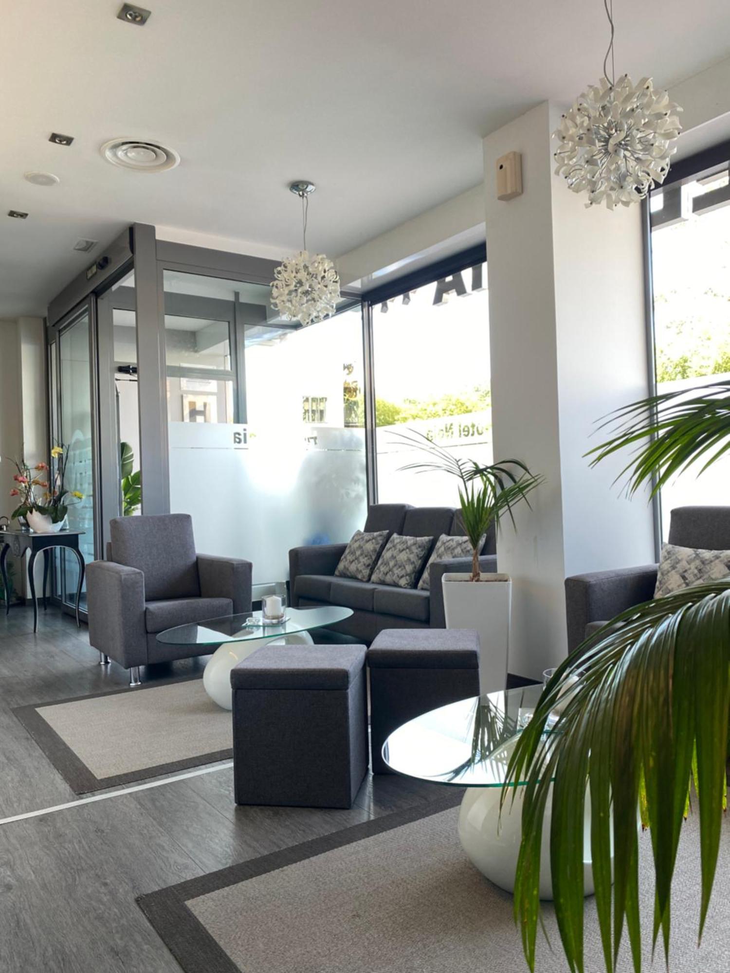 Hotel Нойя Екстер'єр фото